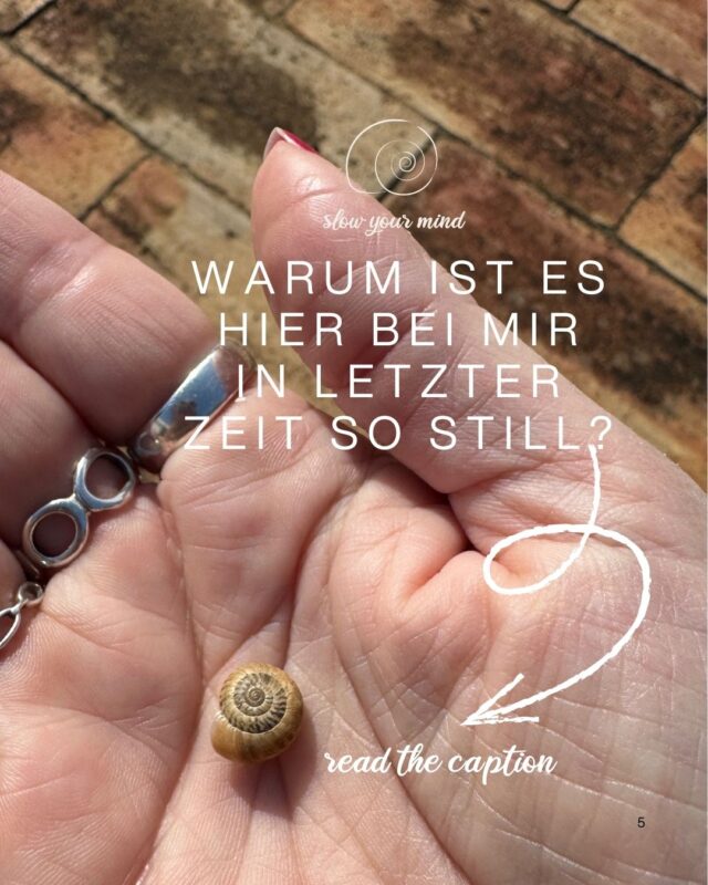 Habt Ihr es bemerkt? Auf meinem Channel hier war es in den letzten Wochen ungewöhnlich still. 🌿 

Der Grund ist ganz einfach: Ich stecke gerade mitten in einem großen Projekt, das viel Zeit, Fokus und Energie braucht. Und genau wie ich es euch immer wieder ans Herz lege, übe ich mich selbst in Selbstfürsorge und Prioritäten setzen. 

Manchmal geht einfach nicht alles – und das ist völlig okay. 👍

Im Februar wird es hier wieder aktiver weitergehen, wenn mein Projekt abgeschlossen ist. Danke für eure Geduld, eure Treue und euer Verständnis. 💛

Passt gut auf euch auf – ich tu’s auch. 🤗

#SabinaKillianSchmid #erschoepfteheldinnen #slowyourmind #BurnoutCoaching #BurnoutPraxis #BurnoutVorsorge #Wien